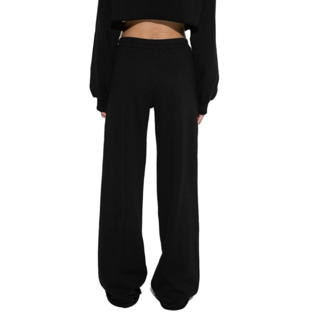 By DYLN Black Boot cut Sweatpants. - Picture 2 of 4